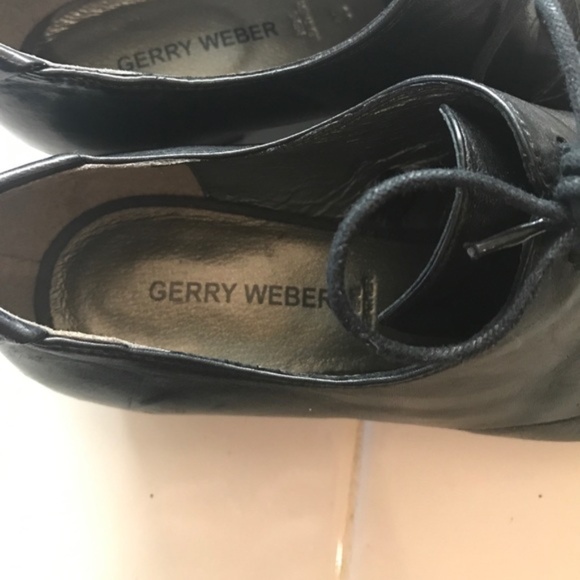 GERRY WEBER OXFORD STYLE SHOES - Picture 5 of 7